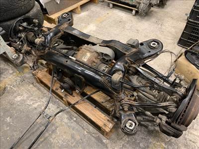 BMW 318d 320d 116d 118d 120d komplett futómű hátsó híd féltengely E90 E91 E92 E87 E81  33316783714 7533446