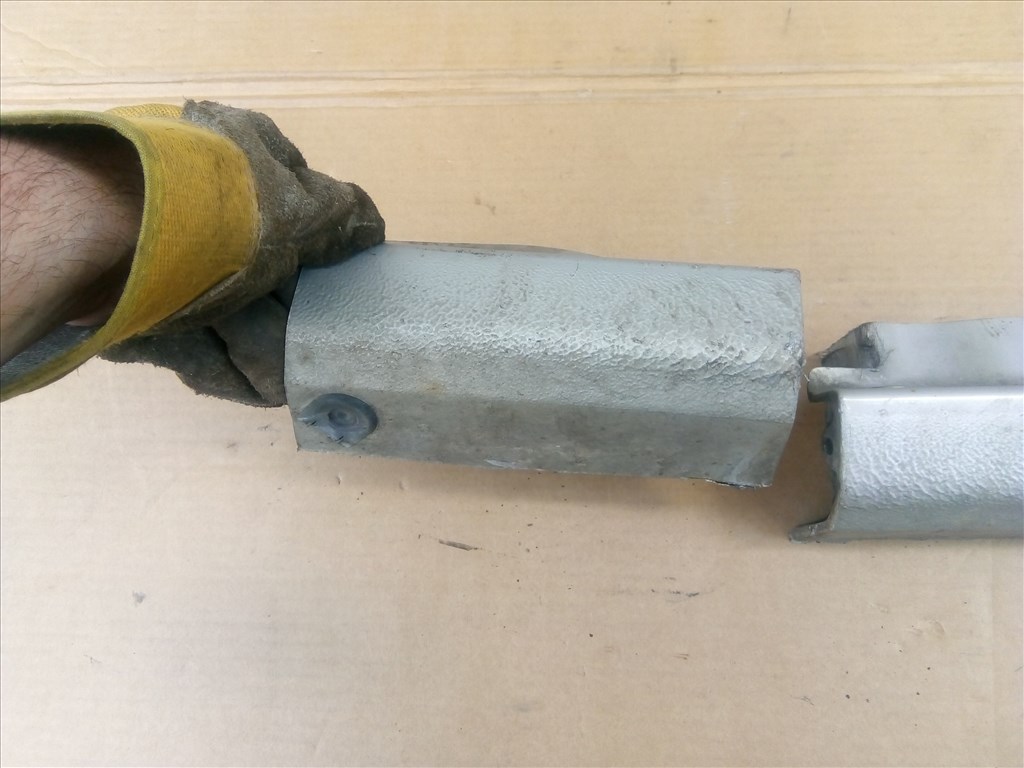 Opel Astra H H küszöb 5. kép