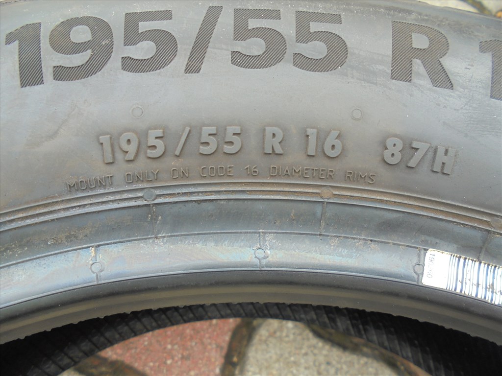 195/55 R 16-os Continental nyári gumi mint az új eladó 4. kép
