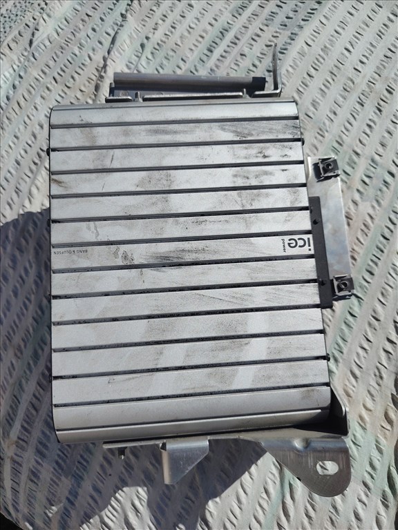 B&O erősítő  4e0035465 2. kép