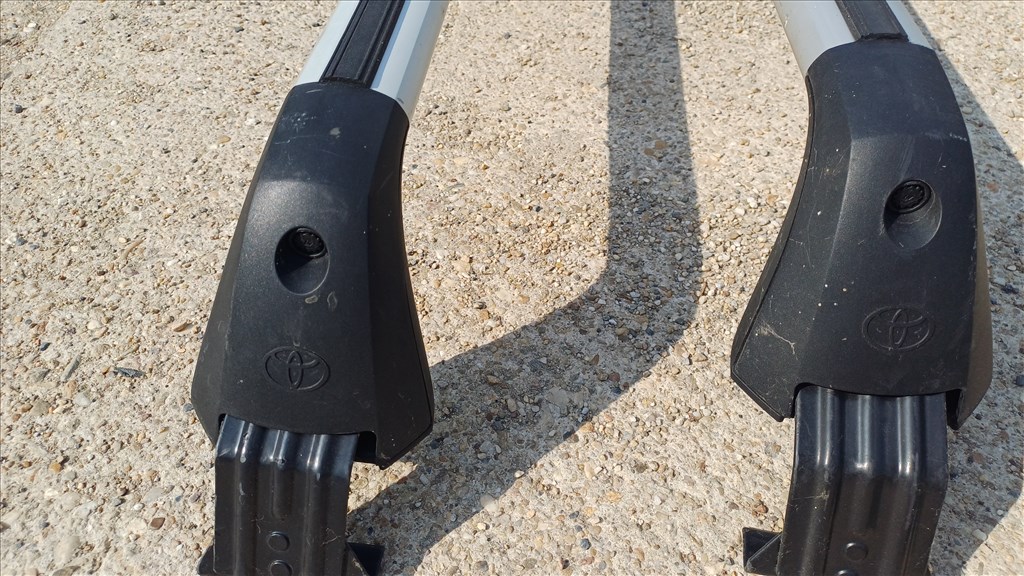 Toyota Verso Gyári tetőcsomagtartó  3. kép