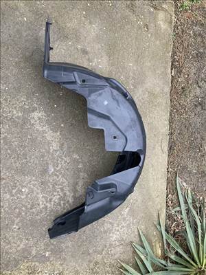 Peugeot 208 II dobbetét  9823308580