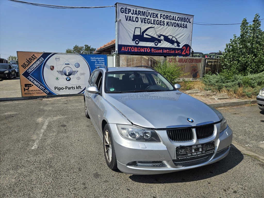 BMW 318 (E90, E91, E92, E93) bontott alkatrészei 3. kép