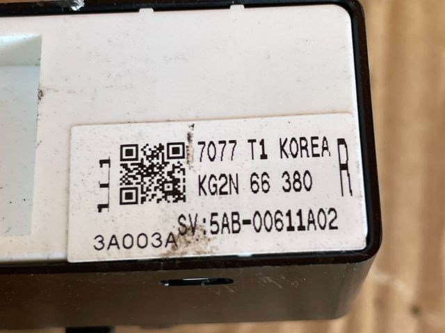 Mazda CX-5 (KF) MAZDA CX-5 Jobb hátsó Ablakemelő Kapcsoló kg2n66380 3. kép