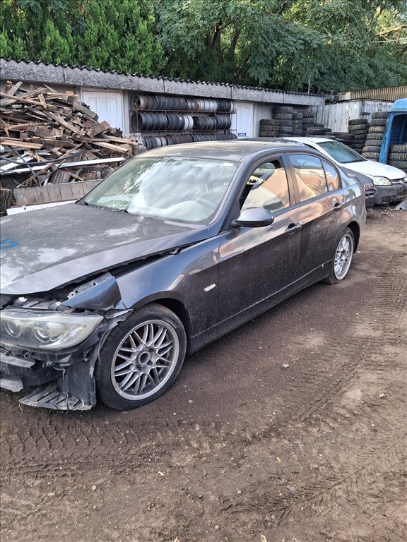 BMW 320 bontásra egyben eladó 3. kép
