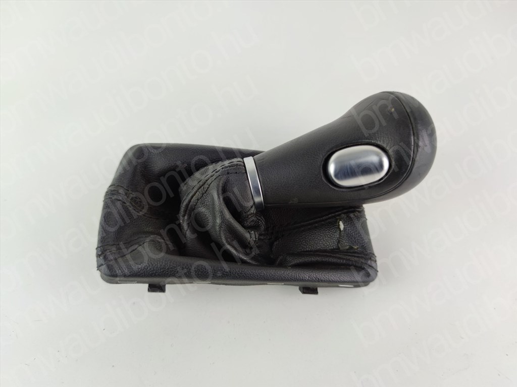 AUDI A4 B8 (8K2) Sebességváltó gomb (8K1713139A) 1. kép