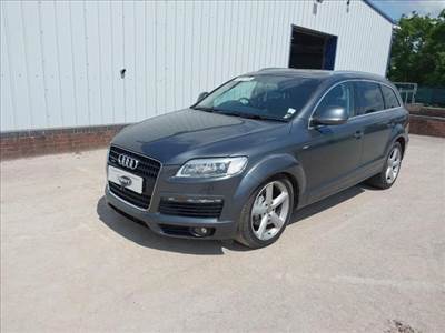 2006 AUDI Q7 3.0 TDI diesel, QUATTRO S LINE, 6 sebességes automata- BONTÁS