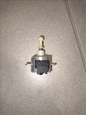 BMW 2, 3, 4, 7, X1, X5, X6, Mini F55 fényszóró magasság állítómotor  70460499 89393200