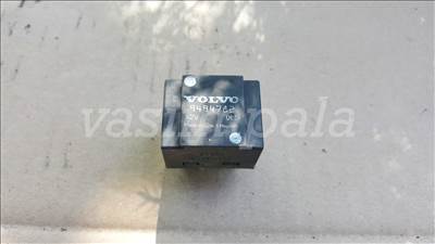 Volvo 9494782 V70 XC70 féklámparelé