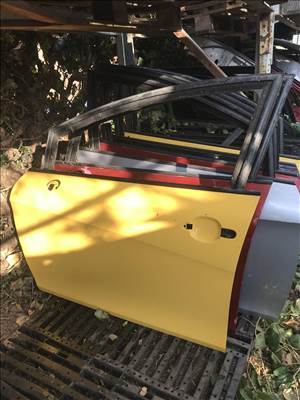 Seat León II 1P --- bal első ajtó 