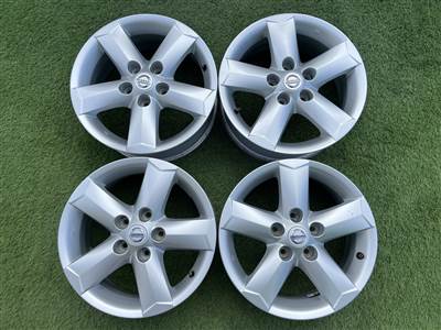 5x114.3 16" Nissan gyári alufelni 6,5Jx16h2 ET40