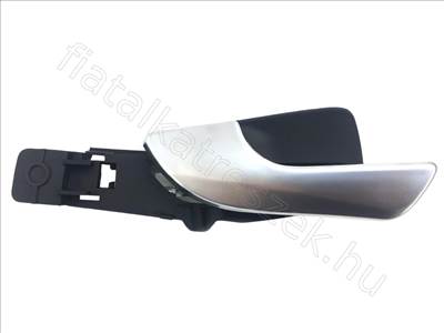 B.e. belső kilincs Giulietta – ALFA ROMEO GIULIETTA (2010-2013) – AL57020, 156092167 – ALTOLINE utángyártott 156092167