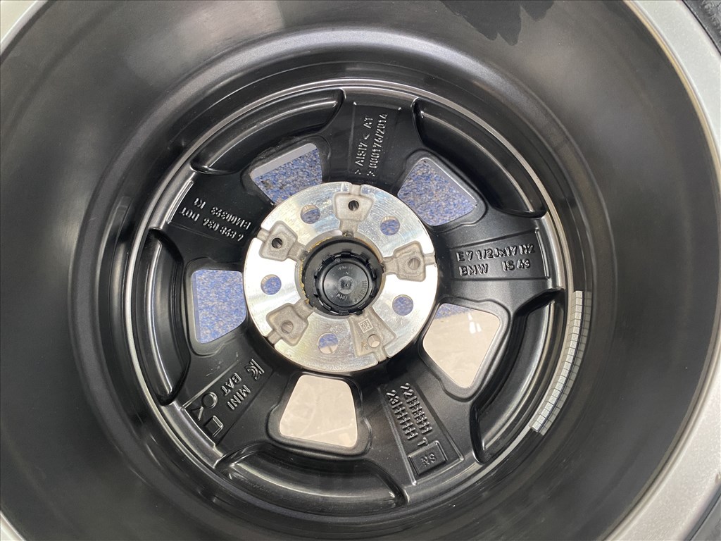 (3806)  BMW 17 gyári alufelni felni, 5x112, 205/65 R17 téli gumi, iX1 2. kép