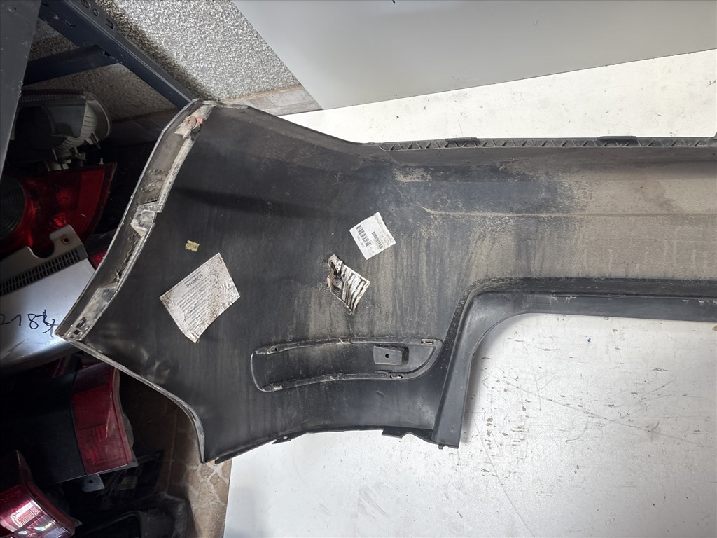 13439 Opel Zafira B Hátsó Lökhárító Fekete  Z20R 6. kép