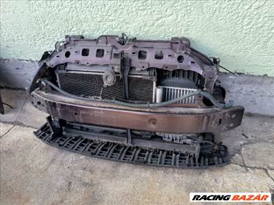 Toyota Urban Cruiser Komplett Homlokfal 