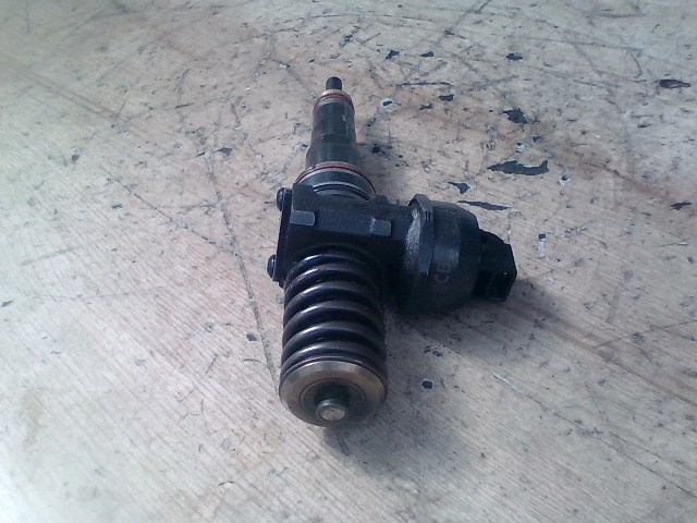 VOLKSWAGEN PASSAT 00.11-05.02 B5.5 Porlasztócsúcs PD elem 1. kép