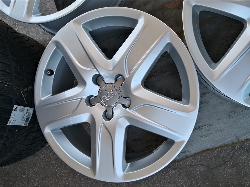 5x112 18 Gyári Audi alufelni 185000ft a 4db/148/ 1. kép