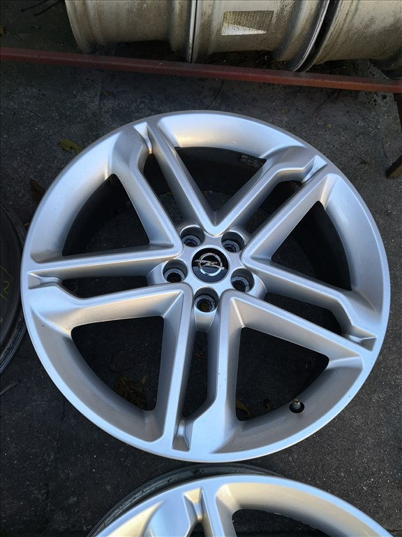 5x105 19 Gyári Opel alufelni 155000ft a 4db/72/ 2. kép