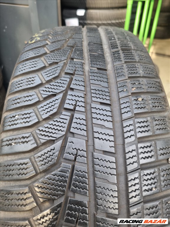  235/5519" újszerű Hankook Winter I cept evo2 SUV téli gumi 2db  4. kép