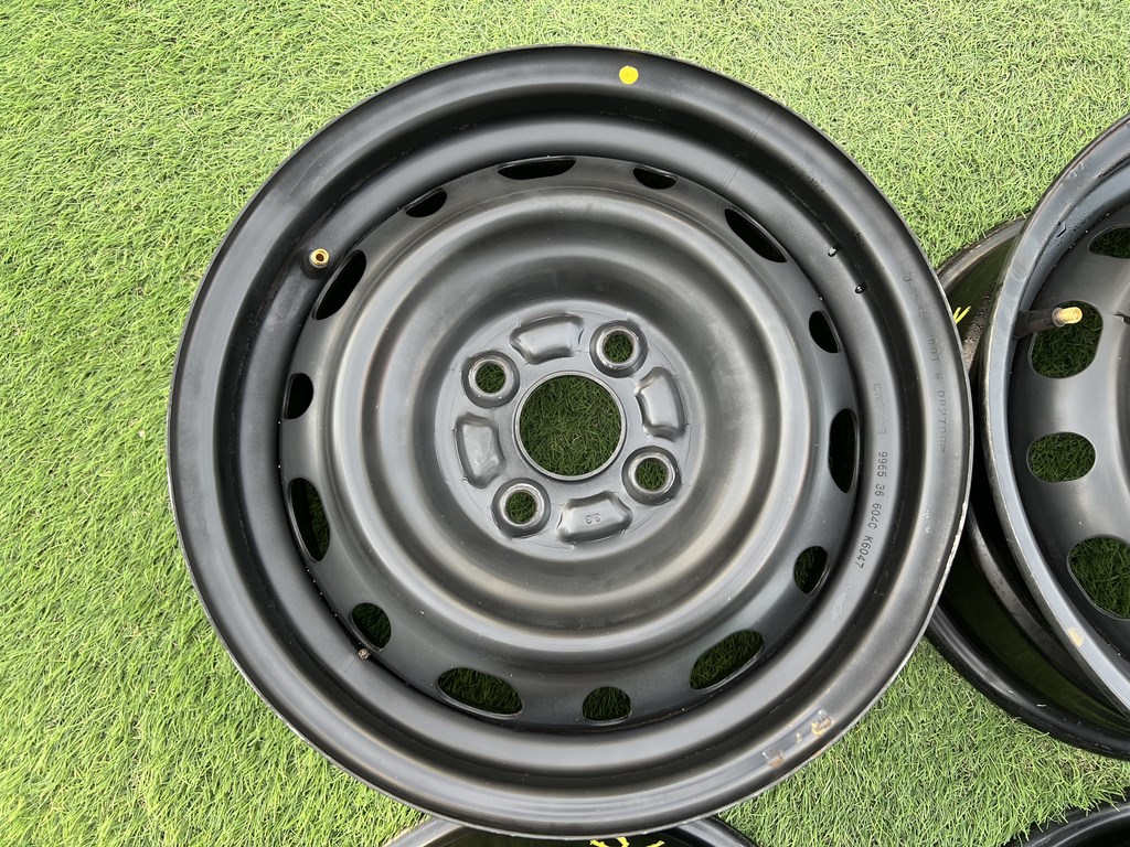 4x100 14" Mazda gyári lemezfelni 6Jx14h2 ET45 4. kép