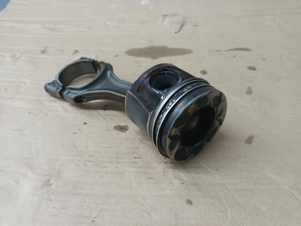 Opel Astra K 1.6 CDTI Dugattyú és Hajtókar 8285 ,  0687776302 b16dt-lvl-lvk 2. kép