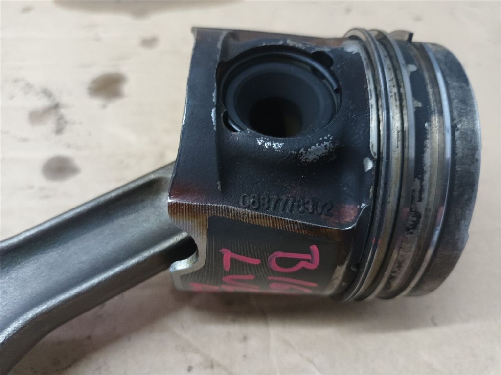 Opel Astra K 1.6 CDTI Dugattyú és Hajtókar 8285 ,  0687776302 b16dt-lvl-lvk 3. kép