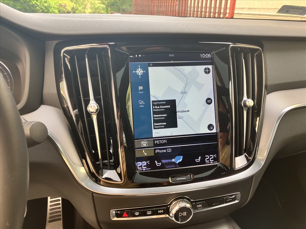 Eladó Volvo S60 B4 MHEV Plusz Dark R-Design Mild-Hyibrid!  8. kép