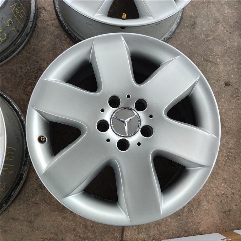 5x112 17 Gyári Merci alufelni 95000ft a 4db/165/ 3. kép