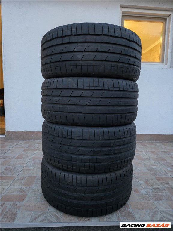  235/3519" újszerű Hankook nyári gumi gumi 1. kép