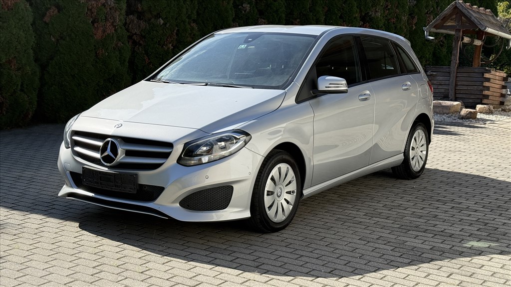 Mercedes B-Class B 200 CDI.1,Tulaj.Friss műszaki/szerviz.Szervizkönyv/számlák.Vonóhorog.NY/T kerék.  1. kép