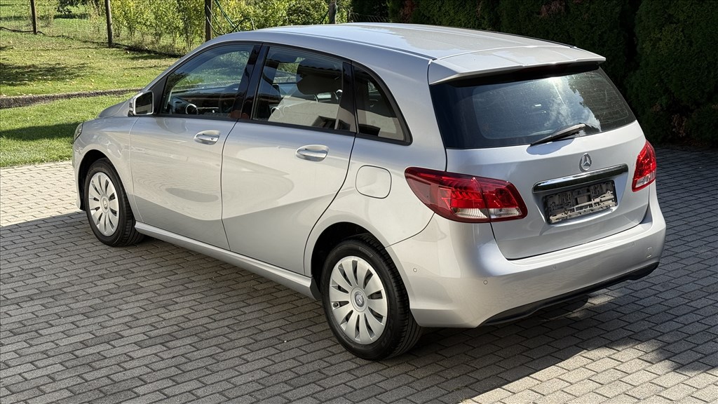 Mercedes B-Class B 200 CDI.1,Tulaj.Friss műszaki/szerviz.Szervizkönyv/számlák.Vonóhorog.NY/T kerék.  4. kép