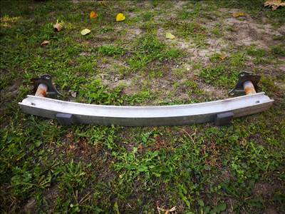 Audi A3 8L 1996-2001 gyári első lökhárító merevítő