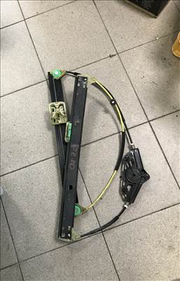 Skoda Octavia III jobb ablakemelő szerkezet