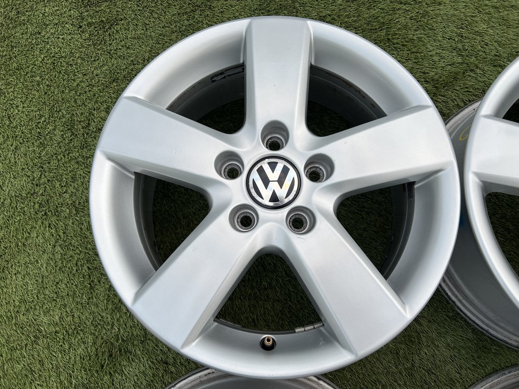 5x112 16" Volkswagen gyári alufelni 6,5Jx16h2 ET50 6. kép