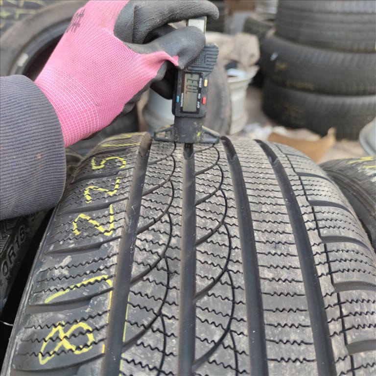 225/40 R18 Tracmax téli gumi 88000ft a 4db/108/ 3. kép