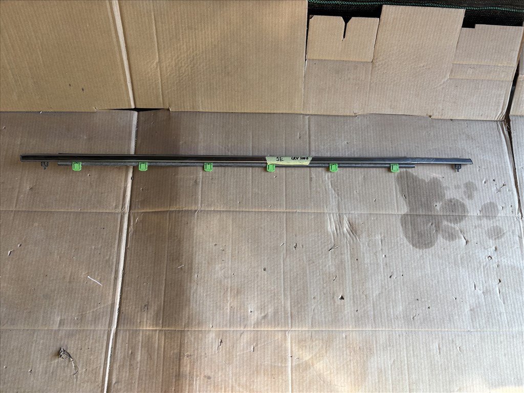 Honda CR-V III Jobb első vízlehúzó díszléc  1. kép