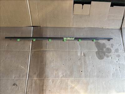 Honda CR-V III Jobb első vízlehúzó díszléc 