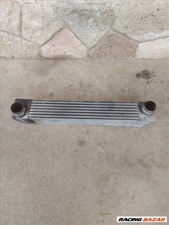 BMW 5-ös sorozat E60/E61 Intercooler 2820 1. kép