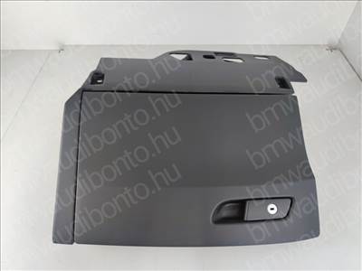 AUDI A4 B9 (8W2, 8WC) Kesztyűtartó (8W1857035B)