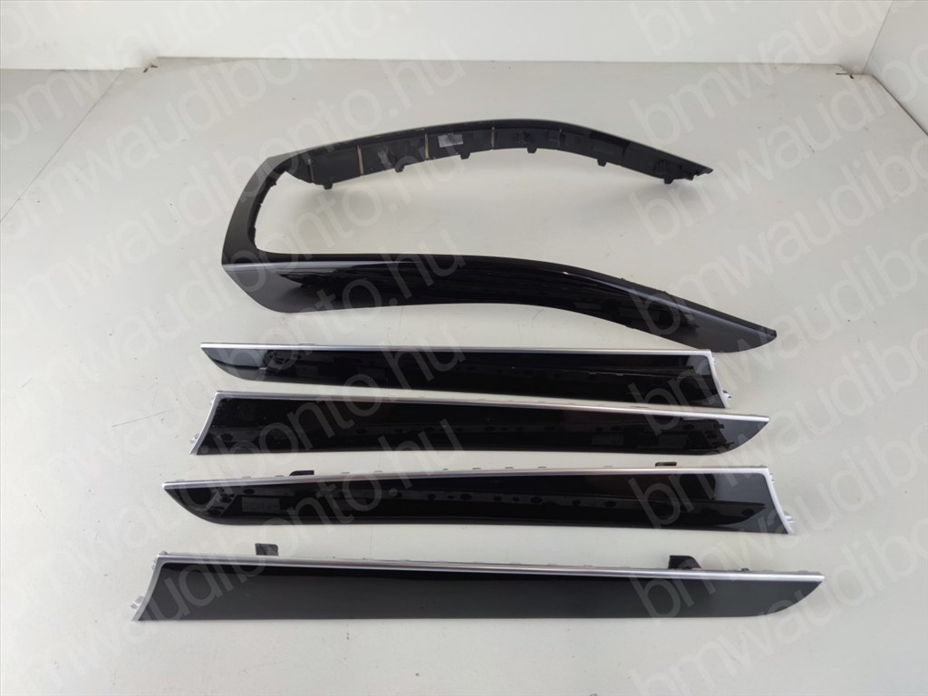 AUDI A4 B8 (8K2) Utastér dekor burkolat szett (8K0867409J, 8K0867420J, 8K0867419J, 8K0867410J, 8K0863305P) 1. kép
