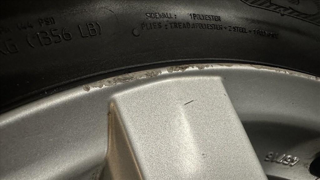 Enzo 4x108 6x15" ET15 alufelnik Barum téligumikkal Citroën Peugeot 5. kép