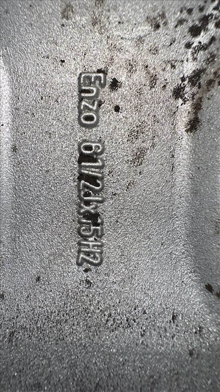 Enzo 4x108 6x15" ET15 alufelnik Barum téligumikkal Citroën Peugeot 9. kép