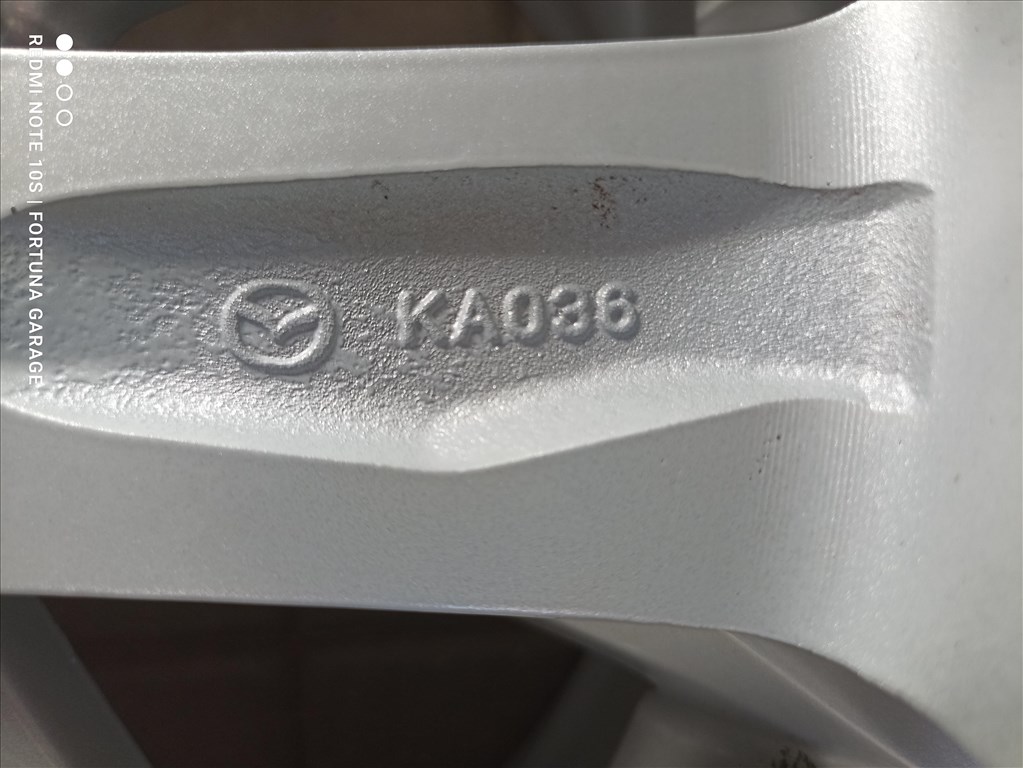 5x114,3 17" Mazda használt alufelni garnitúra 7. kép
