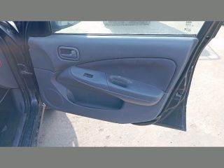 Nissan Almera II Jobb első Kapaszkodó (Felső) *145906*