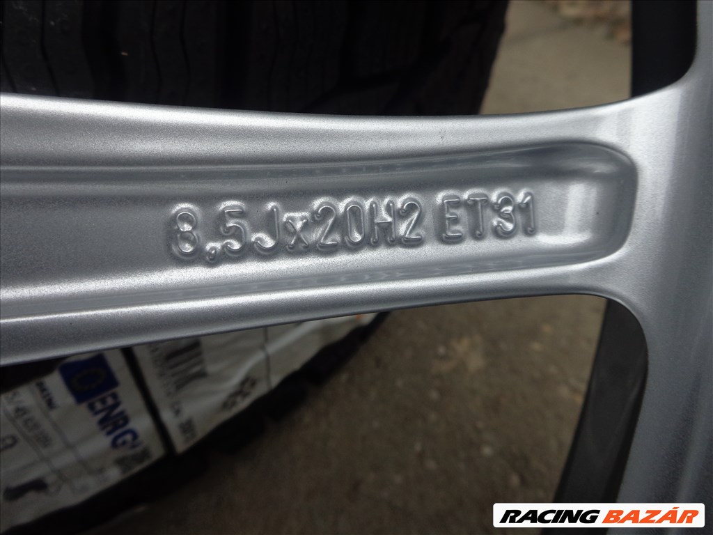 Alfa Romeo Stelvio új gyári téli garnitúra  6. kép