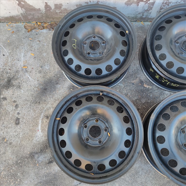 5x105 16 Gyári Opel lemezfelni 44000ft a 4db/58/ 1. kép