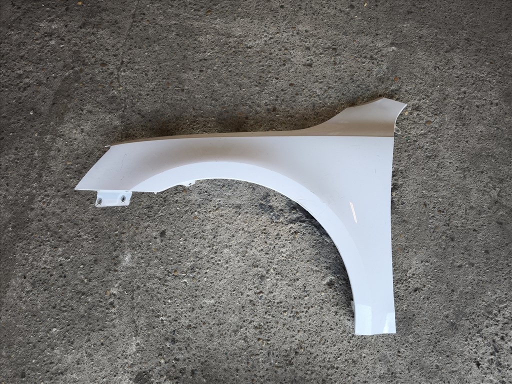 Skoda Octavia 3 bal első gyári bontott sárvédő  1. kép