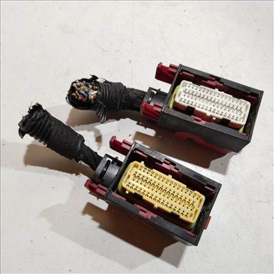 208035 Fiat Panda II. 2003-2012 motorvezérlő elektromos csatlakozó 51899839