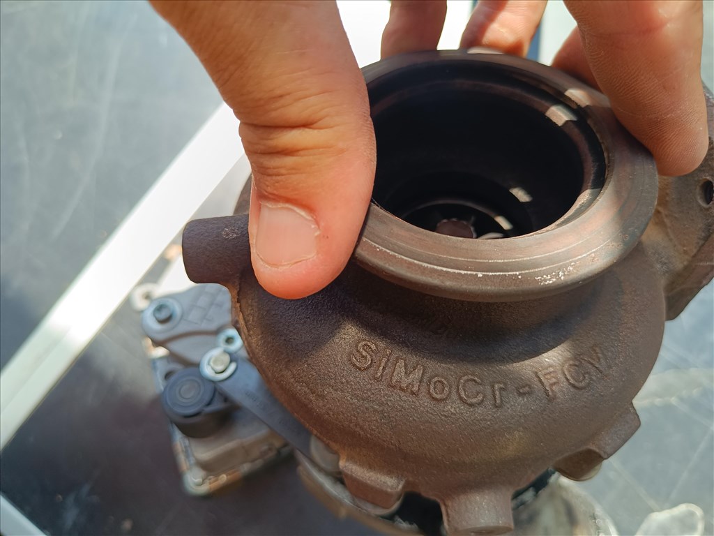 BMW IHI turbófeltöltő 9VB-01 5. kép