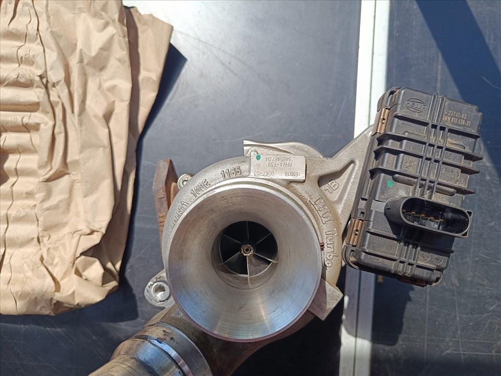 BMW IHI turbófeltöltő 9VB-01 8. kép